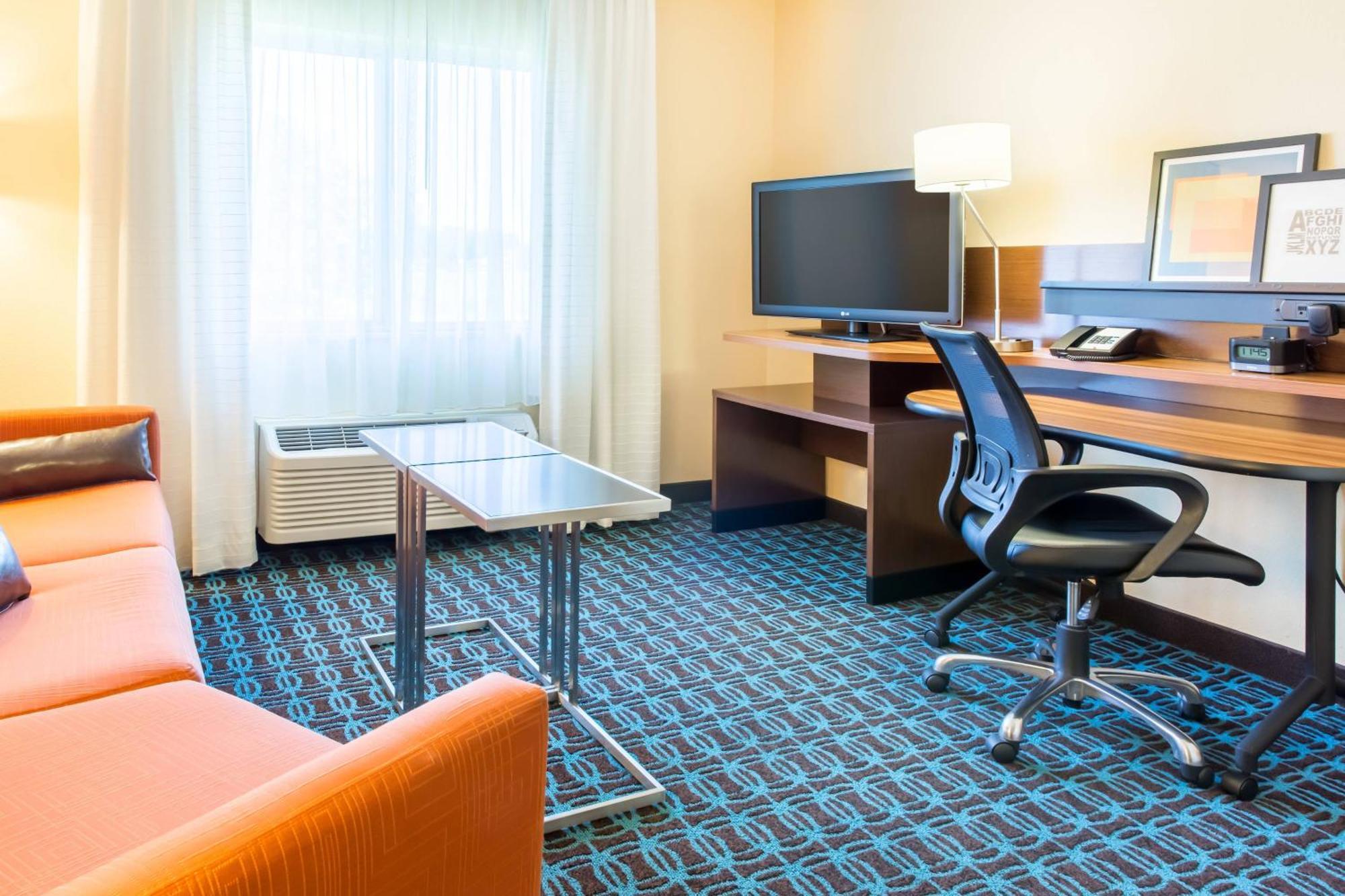 Fairfield Inn & Suites Су-Фолс Экстерьер фото