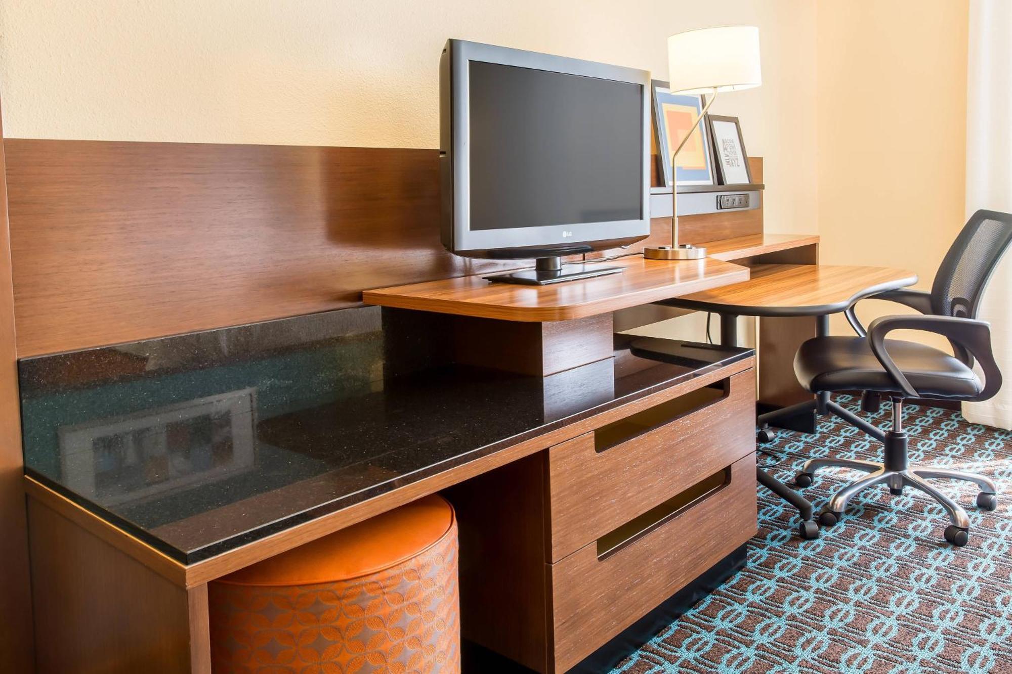 Fairfield Inn & Suites Су-Фолс Экстерьер фото