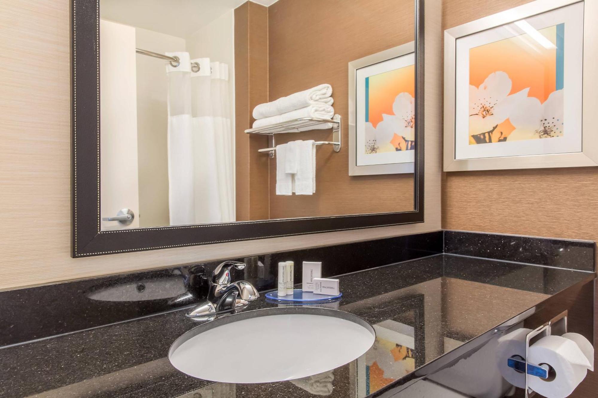 Fairfield Inn & Suites Су-Фолс Экстерьер фото